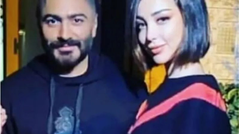 بعد عوتهما.. بسمة بوسيل ترقص برفقة صديقاتها فى أول ظهورها بحفل تامر حسنى