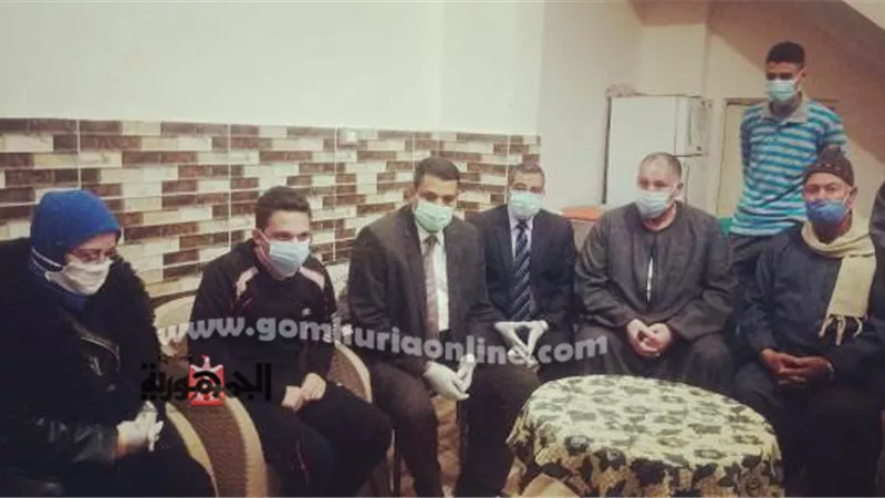 محافظ كفر الشيخ يقدم واجب العزاء ووكيل التعليم تترأس وفدا لمواساة أسرة فقيدي التعليم .. صور