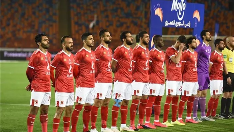 شوبير يعلن تشكيل الاهلى المتوقع امام الزمالك فى نهائى افريقيا