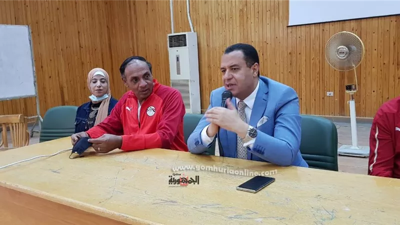 نائب رئيس جامعة أسيوط يدعو إلى تعزيز قيم الولاء والانتماء للوطن في نفوس الشباب