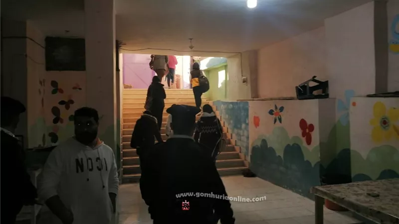 رئيس مدينة مرسى مطروح غلق وتشميع سنتر للدروس الخصوصية بشارع المحطة وتحرير مخالفة لصاحب العقار