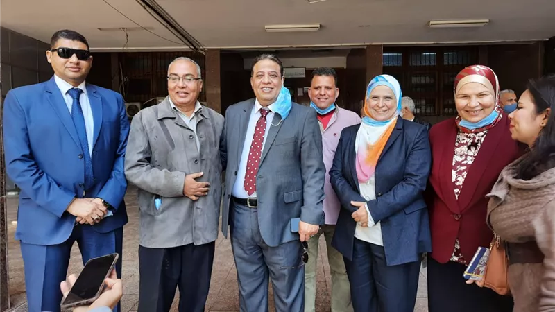 إقبال كبير على حملة 100 مليون صحة للكشف عن الأمراض المزمنة بآداب عين شمس