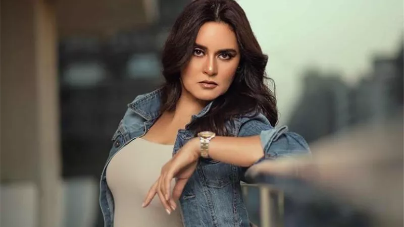 شاهد .. رشا مهدى تبرز جمالها فى أحدث جلسة تصوير لها