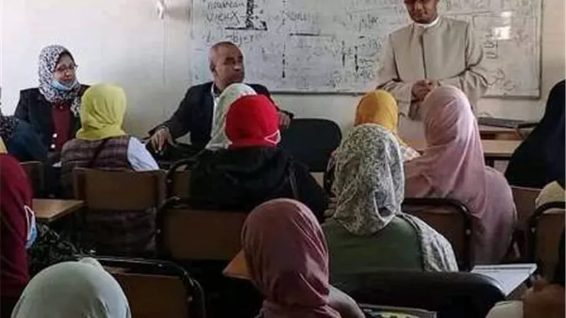 محاضرات لوعظ الأقصر لتوعية الطلاب بكليات الجامعة