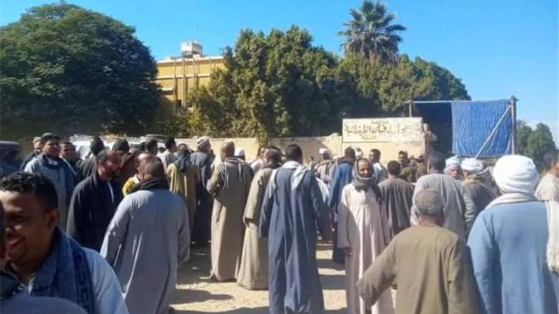 حرب الكترونية بين أنصار المرشحين فى قنا