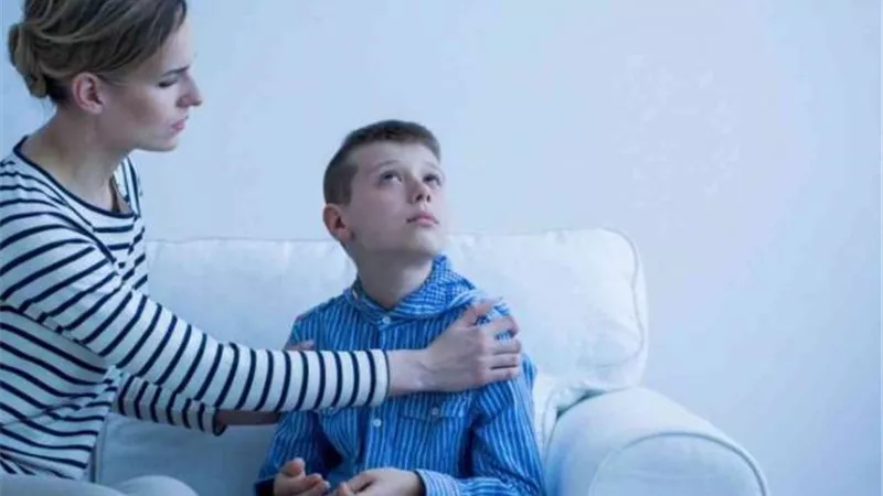 أخصائية تعديل السلوك توضح المفهوم العلمي للعلاقة بين الأبناء والآباء