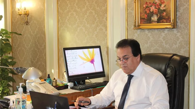 عبد الغفار: تخصيص 100 مليون للبحوث العلمية.. وسجلنا 159 تجربة سريرية لمواجهة كورونا