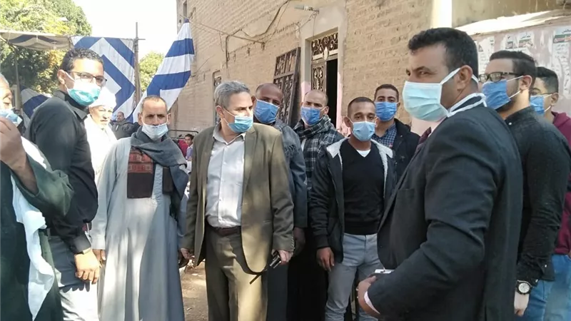 محافظ أسيوط: استمرار المتابعة الميدانية من رؤساء المراكز للجان جولة الاعادة في انتخابات النواب بجميع المراكز