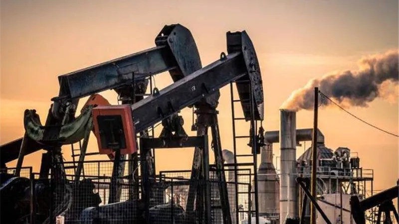 أسعار النفط ترتفع 1% بسبب تجارب ناجحة على لقاح لفيروس كورونا