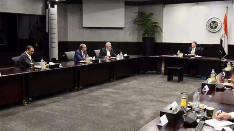 الهيئة العامة للاستثمار وغرفة التجارة الأمريكية تبحثان مستقبل الاستثمارات بمصر