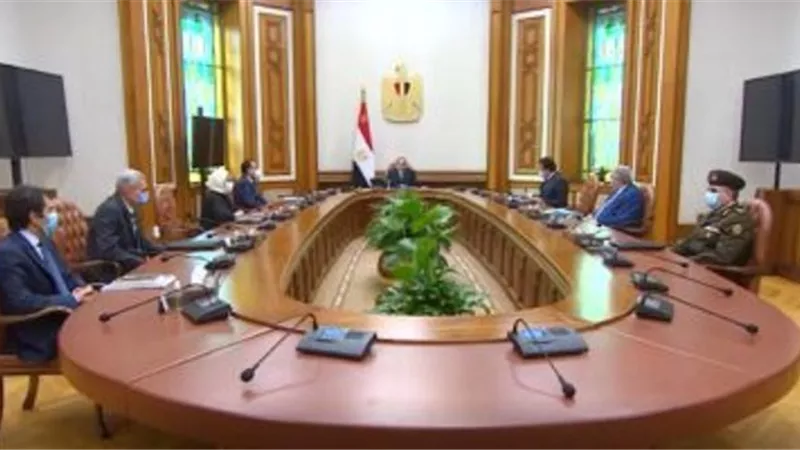 السيسى يعلن للمصريين موعد توافر لقاح فيروس كورونا