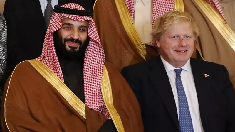جونسون يهنيء السعودية بنجاح قمة مجموعة العشرين