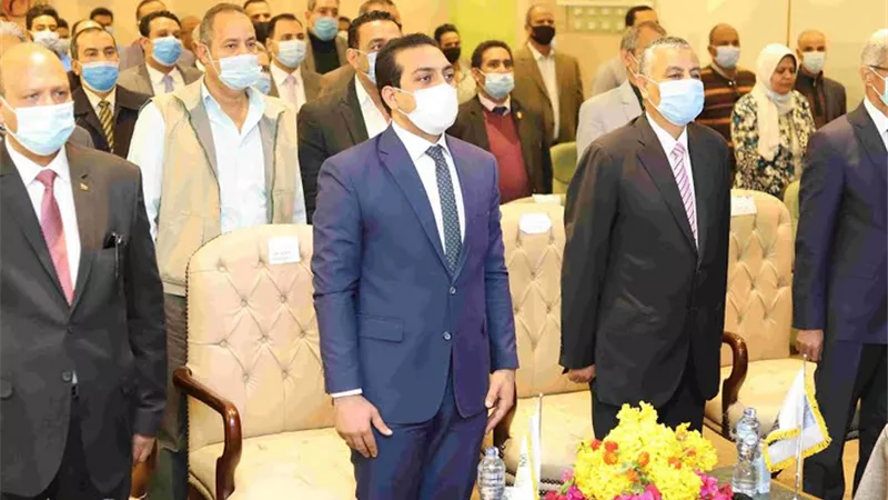 الوعى البيئي الريفي فى ندوه بجامعه جنوب الوادى