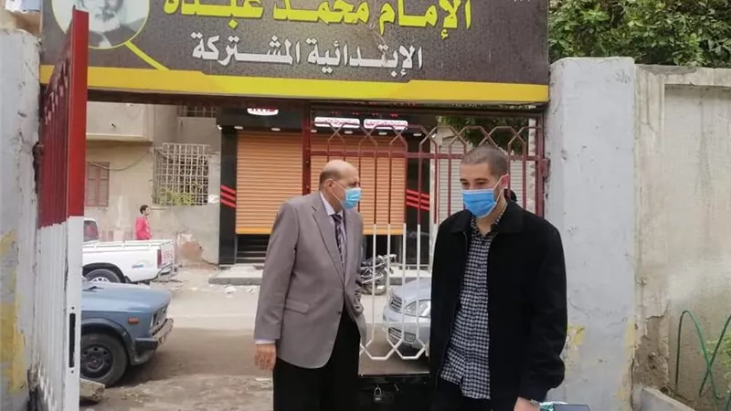 الفيومى يوجه بتطبيق الإجراءات الوقائية للطلاب والمعلمين بمدارس القليوبية