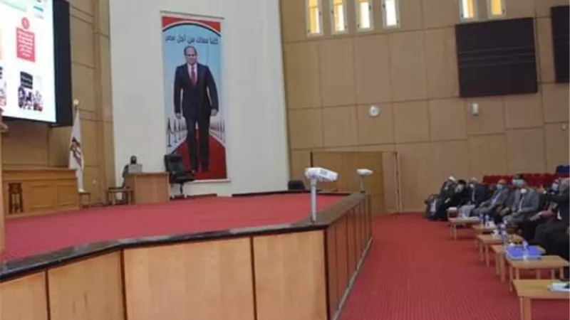محافظ الوادي الجديد يترأس المشروع التدريبى لمجابهة الأزمات والكوارث