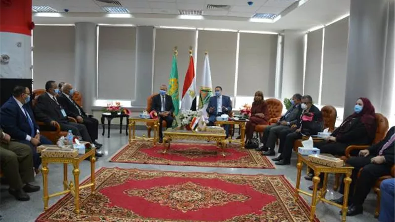 مجلس جامعة بنها يقرر إعفاء أبناء شهداء الجيش الأبيض من المصروفات الدراسية