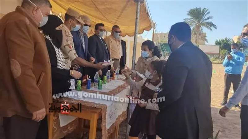 مدير تعليم جنوب سيناء يشهد الاحتفال بيوم الطفل بمدرسة الزهور الابتدائية