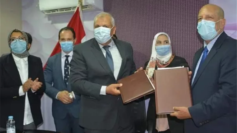وزيرة التضامن تشهد توقيع بروتوكول لدعم ذوى الاعاقة بالوادى الجديد