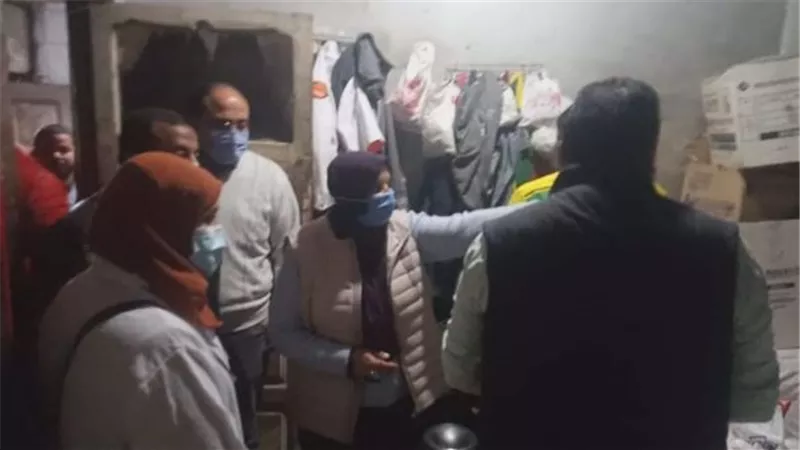 ضبط لحوم غير صالحة للاستهلاك الآدمى بمطعم فى الدقهلية.. بالصور