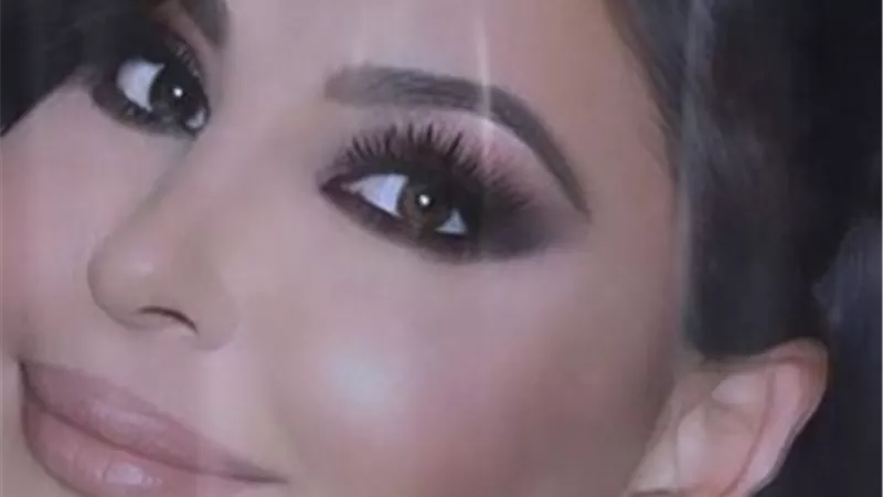 اليسا تشارك فرحة ام الدنيا .. الاهلى حديد