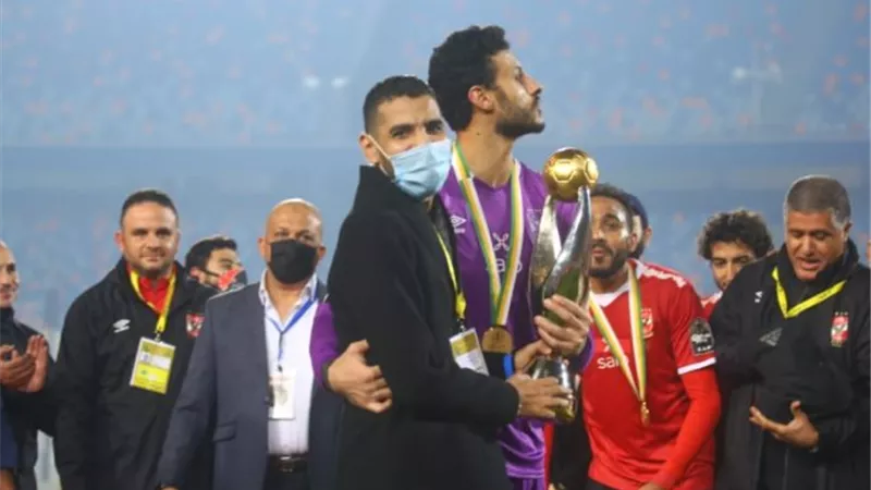 وزير الرياضة على هامش نهائي القرن : دعم كبير لمؤمن زكريا وتمنياتى له بالشفاء العاجل
