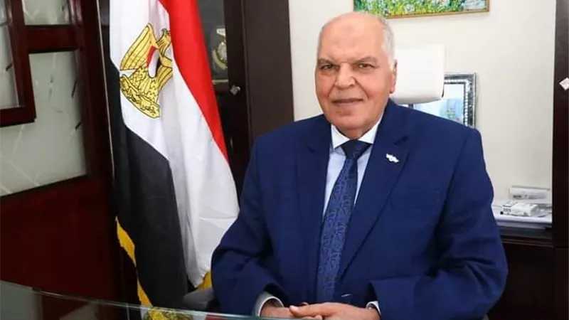 الزناتي: توثيق وتسجيل عقود معلمي المدارس الخاصة ومنحهم عضوية النقابة