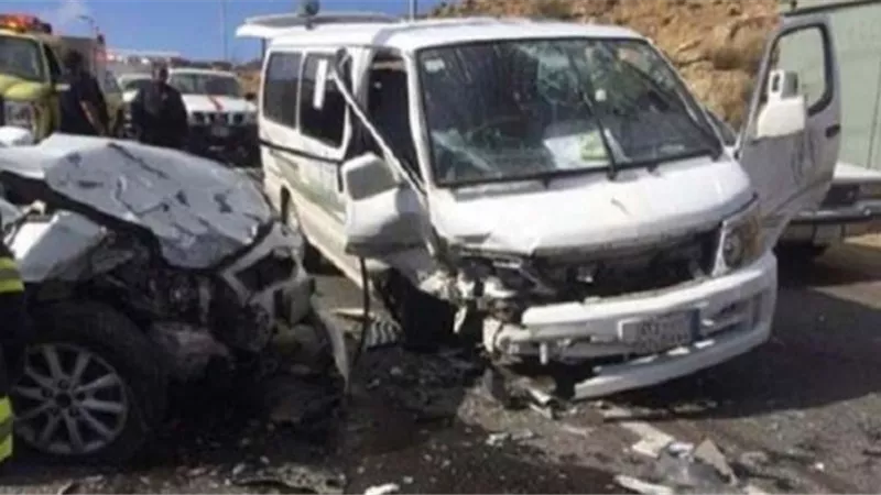 إصابة شخصين فى حادث تصادم بإيتاى البارود