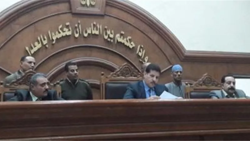 براءة 11 متهما بتعذيب شاب وتوثيقه بالحبال في عمود إنارة وإجباره التوقيع على ايصالات امانة بالبحيرة