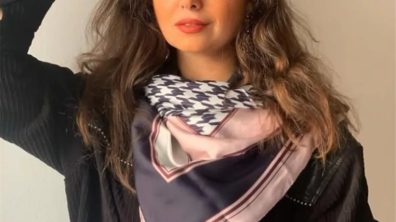 هبه مجدى تبهر متابعيها بإطلالة جذابة