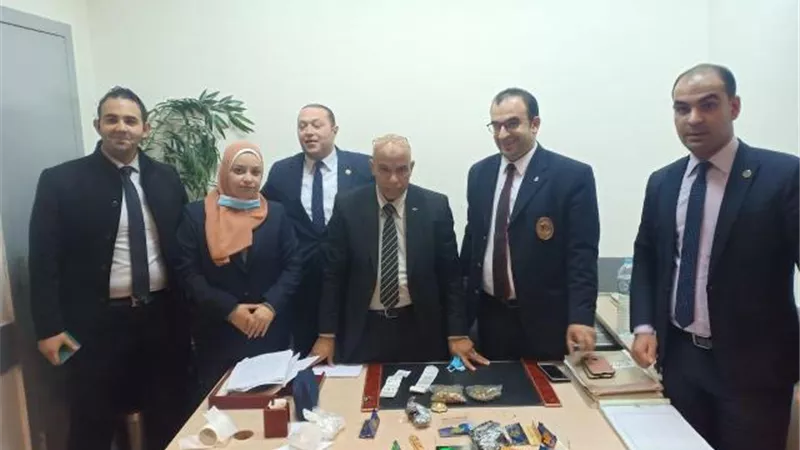 احباط محاولة لتهريب كمية من مخدر الماريجوانا بمطار القاهرة