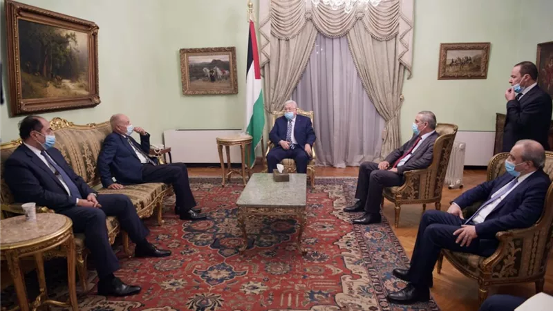 أبو الغيط يبحث مع الرئيس محمود عباس تطورات القضية الفلسطينية