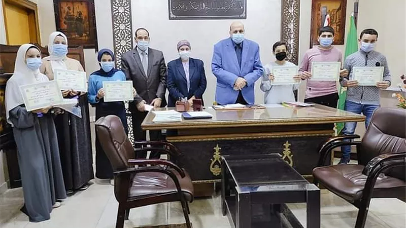 الفيومي وابراهيم يكرمان الطلاب الموهوبين بمدارس القليوبية