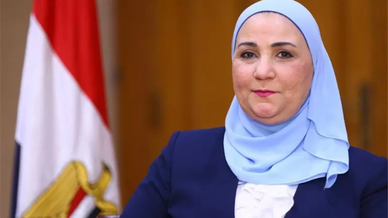 وزيرة التضامن تفتتح وحدة التضامن الاجتماعي وبيت التطوع وفرع بنك ناصر بجامعة الزقازيق
