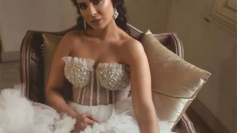 إطلالة تخطف الأنظار للفنانة نورهان منصور عبر انستجرام