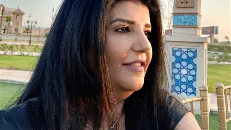 الآداة