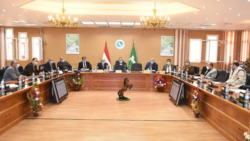 محافظ الشرقية يقرر: تشكيل لجنة فنية لترفيق المنطقة الصناعية ببلبيس