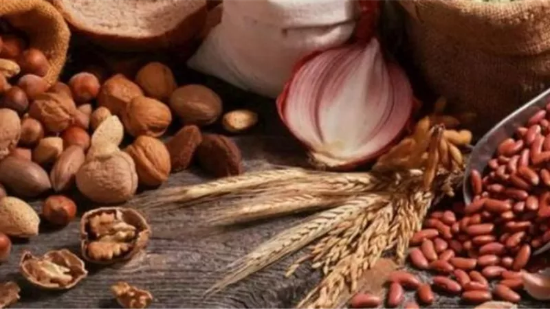 7 أطعمة لكبد لا يمرض.. أبرزها المكسرات
