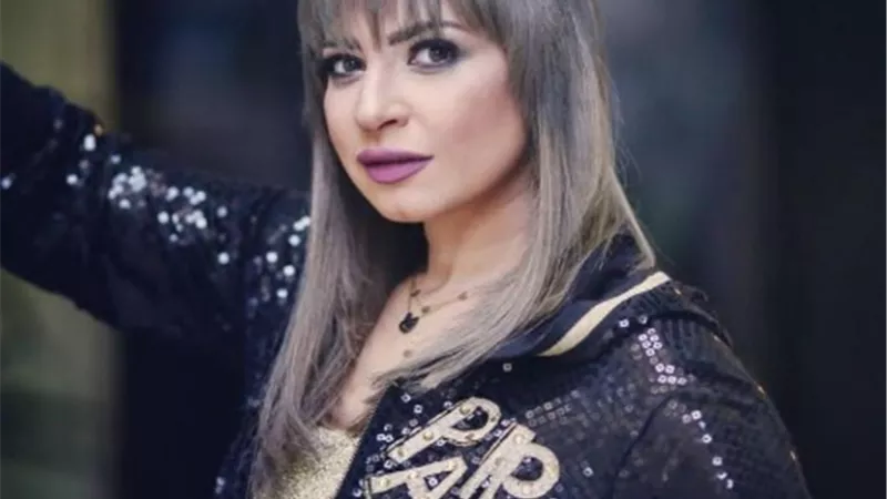 إطلالة رقيقة للفنانة منة جلال عبر انستجرام