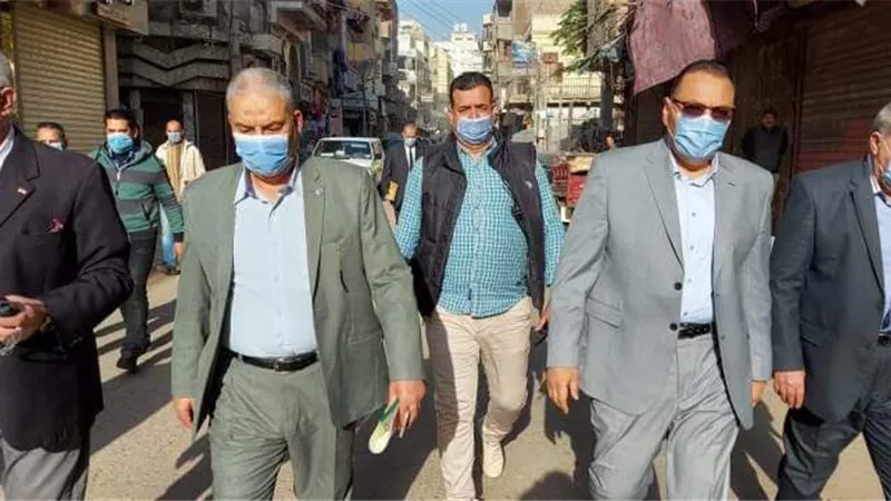 جولة تفقدية لمحافظ الشرقية بشوارع مدينة بلبيس