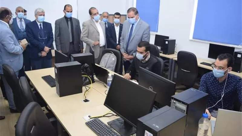 رئيس جامعة سوهاج يتفقد الاستعدادات النهائية لافتتاح معهد تكنولوجيا المعلومات 