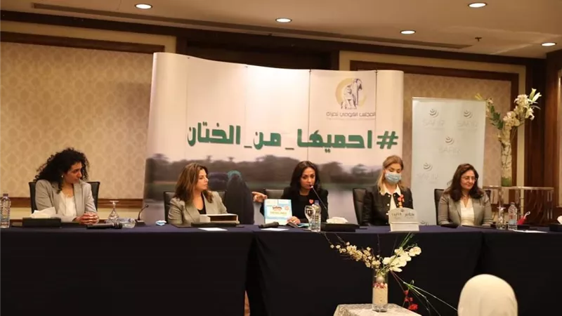 مايا مرسي: سفيرات المحبة والسلام يقدمن تجربة رائدة وفريدة لخدمة الوطن