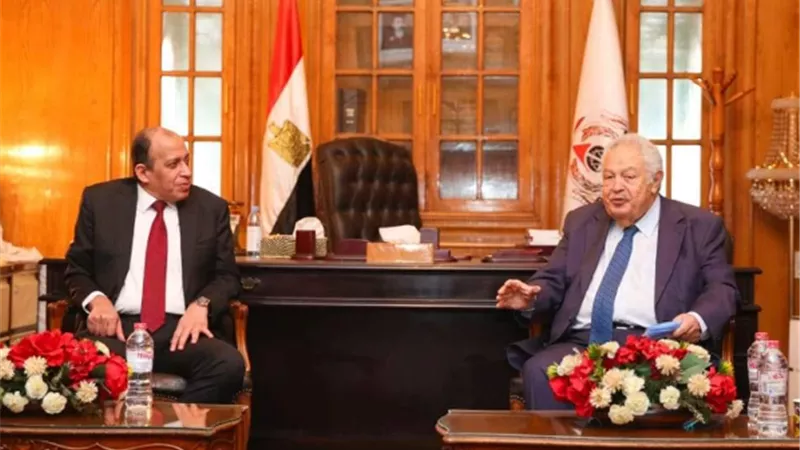 نقيب المحامين يستقبل رئيس نادي القضاة والوفد المرافق له