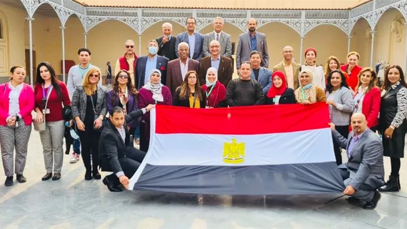 متحف المركبات الملكية ينظم محاضرة للمرشدين حول فلسفة العرض المتحفي