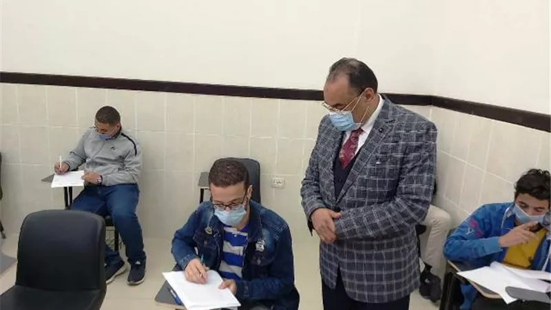 امتحانات بلا شكوى بجامعة بنى سويف التكنولوجية.. بالصور