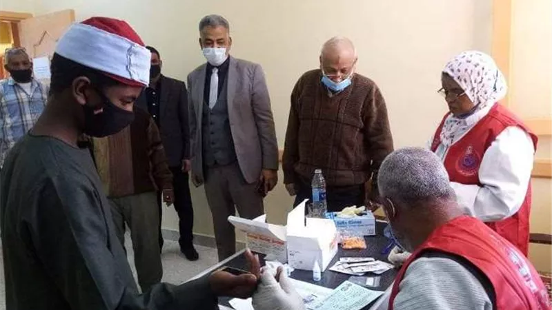 إنطلاق المبادرة الرئاسية للكشف عن فيروس سى لطلاب الإعدادى بالأقصر الأزهرية