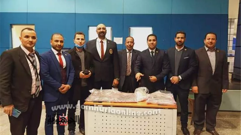 جمارك مطار الغردقة تحبط محاولة سائحة فرنسية لتهريب كمية من الأقراص والمواد المخدرة