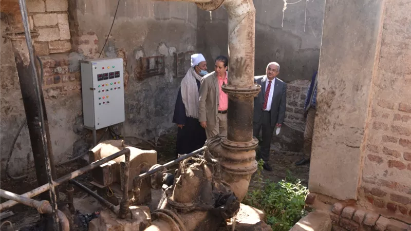 رئيس جامعة أسيوط في زيارة تفقدية لبركة الأسماك البحثية بالغريب