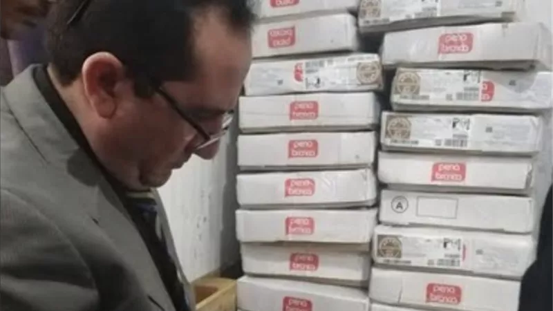 ضبط 575 كيلو جرام لحوم ودواجن منتهية الصلاحية بحملة للطب البيطرى بالأقصر