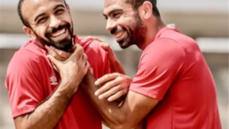أفشه يداعب الجوكر بعد إصابته بكورونا