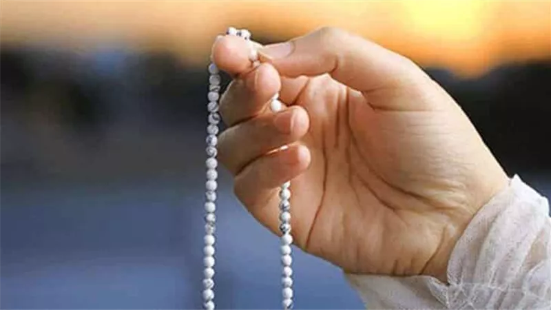 فضل الصلاة على النبي ليلة ويوم الجمعة